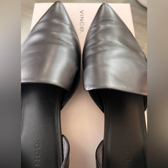 Vince. Black Flats size 10 - Picture 2 of 14